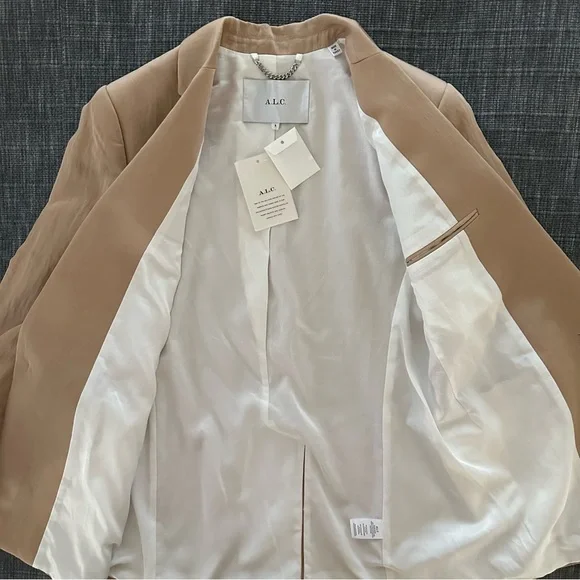 🖤STUNNING🖤NWT ALC Dakota Blazer, 6 - Picture 12 of 15